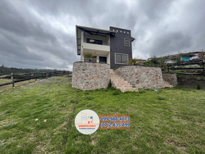 C1224 Hermosa casa de venta rodeada de naturaleza